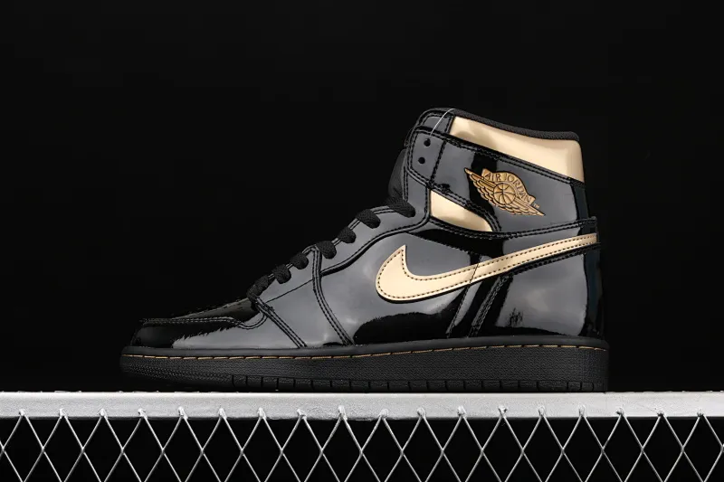All categories Air Jordan Jordan series basketball shoes Air Jordan 1 High pure original version Air Jordan 1 High OG "Metallic Gold" AJ1 Joe 1 black gold patent leather 555088-032
